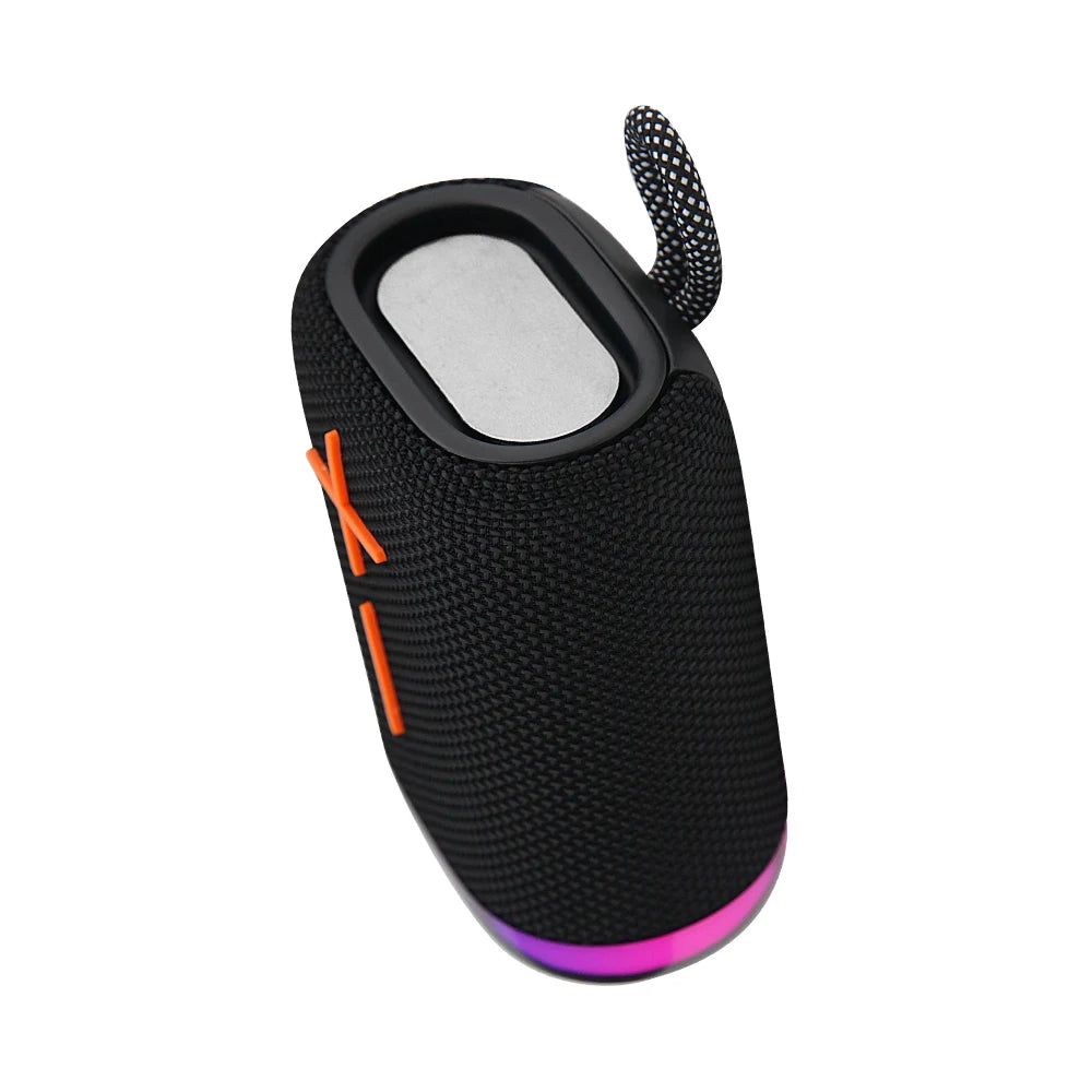 FS-S122 Bocina Bluetooth TWS Recargable Portátil con Luz RGB y Correa Integrada